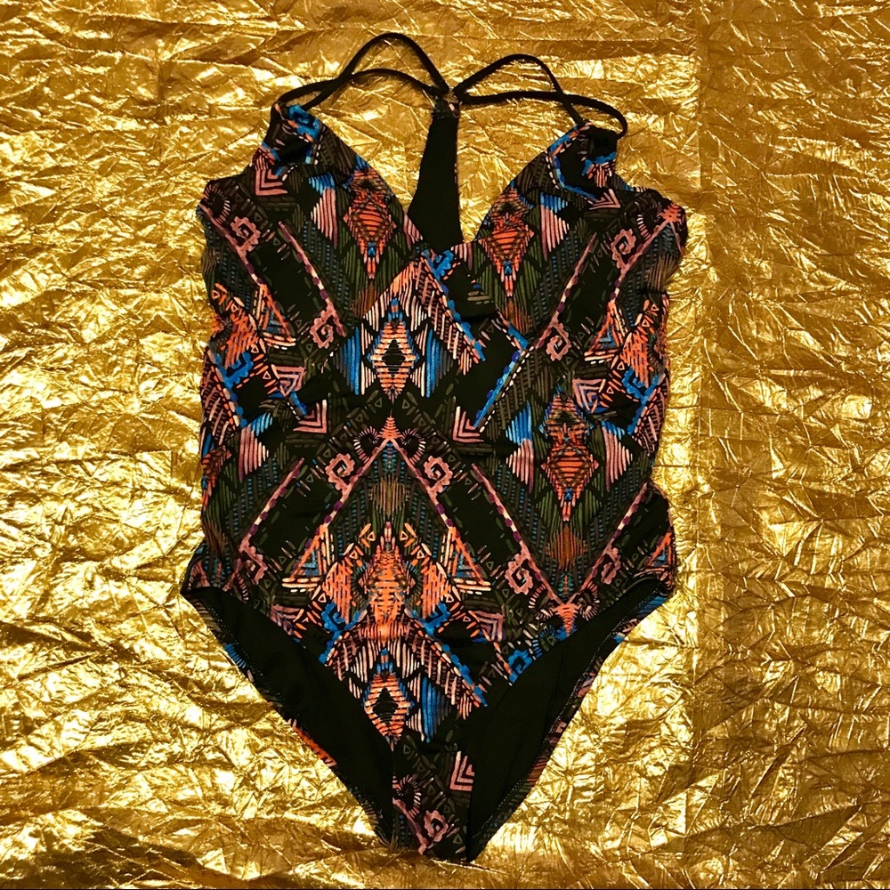 5/$25 Time and Tru One Piece Swimsuit